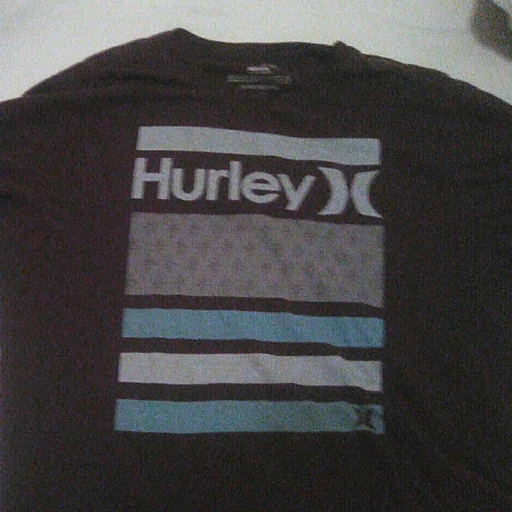Hurley graphic tee